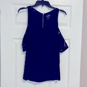SOHO EXCELLENT CONDITION Navy Cold Shoulder Top- Size S